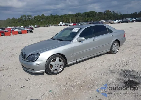 2000 Mercedes-Benz S 500 z USA, uszkodzony, nr VIN WDBNG75J2YA096648